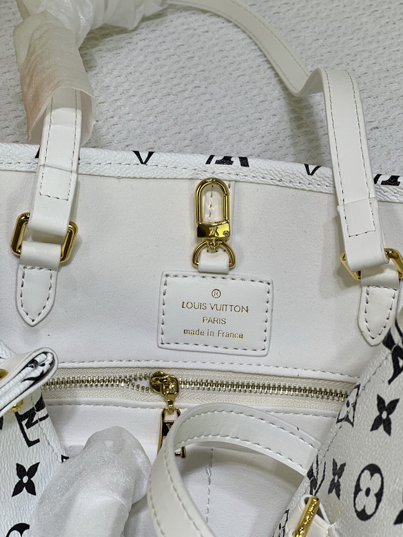 On M46542 34x26x13cm ss3_8